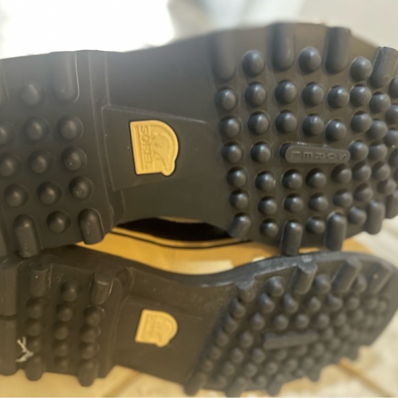❄️ Brand new Sorel Women's Caribou Winter Boots - Picture 13 of 14